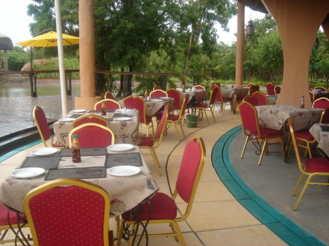 Kaazmein Lodge Livingstone Extérieur photo