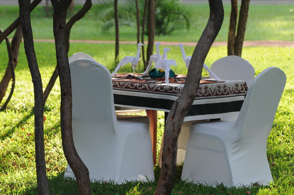 Kaazmein Lodge Livingstone Extérieur photo
